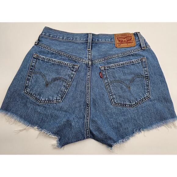 Levi's 501 Women's 29 Denim Blue Cutoff Shorts - Picture 2 of 9